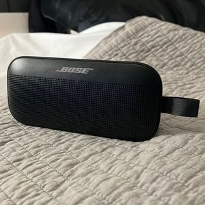 Bose Soundlink Flex Bluetooth Speaker